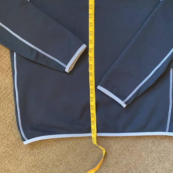 EUC Under Armour Men’s fleece 1/4 Zip - Picture 7 of 11